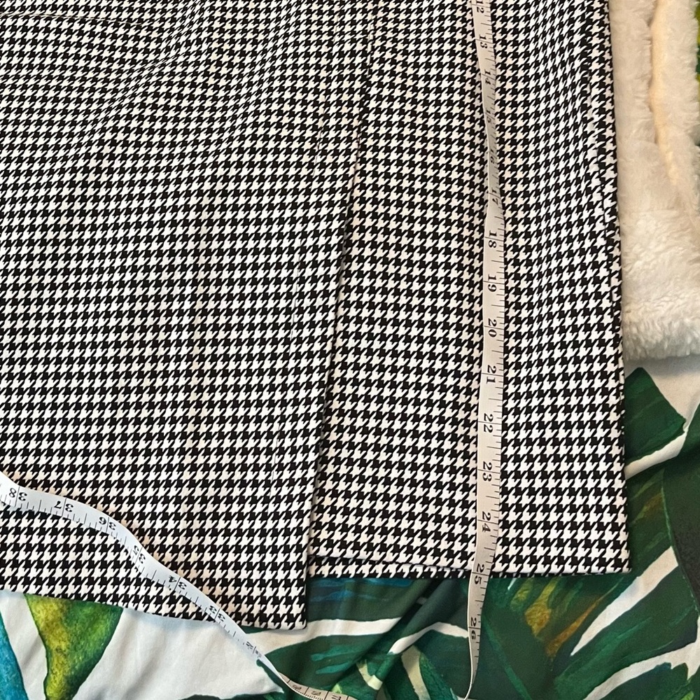 Glamour x Lane Bryant Sz 20 Black White Houndstooth Asymmetric Office Skirt - Picture 5 of 9